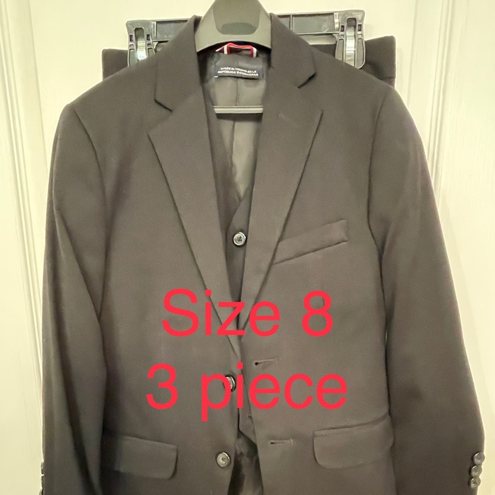 Tommy Hilfiger suit set size 8